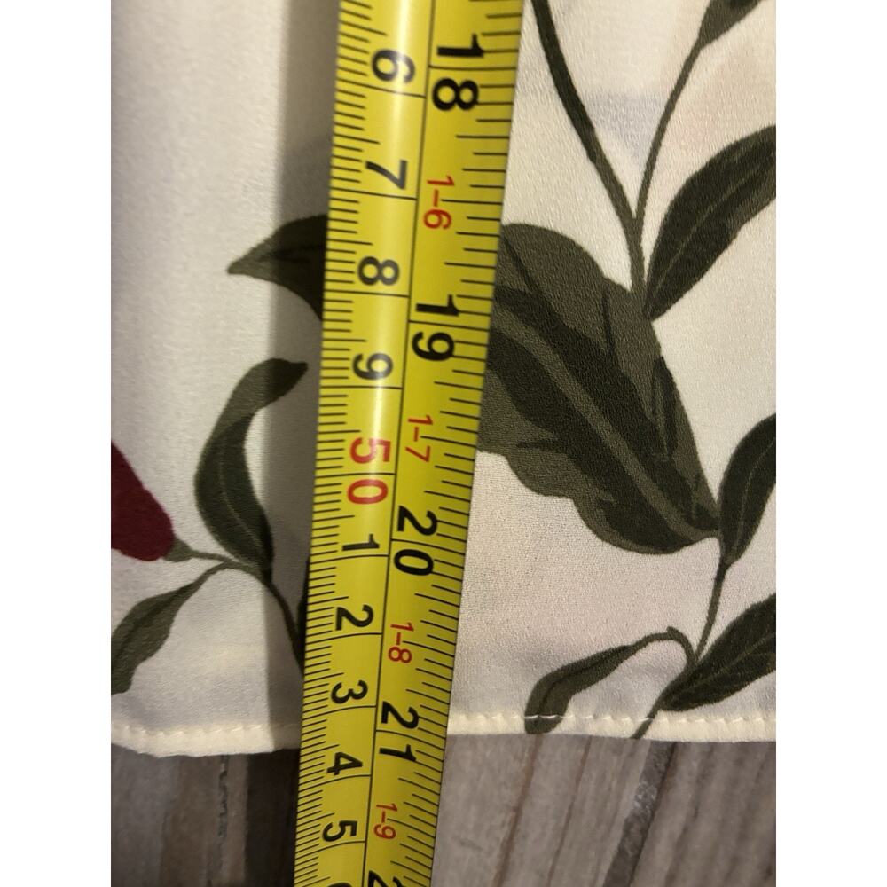 Ann Taylor Factory Summer 2026 Collection floral Boat, Neck Blouse Petite Small - Picture 8 of 8